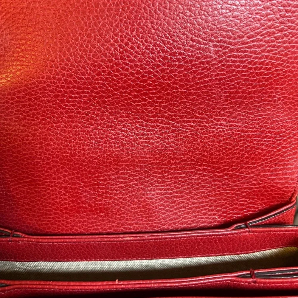 GUCCI Dollar Calfskin Interlocking G Shoulder Bag Red - Picture 12 of 14